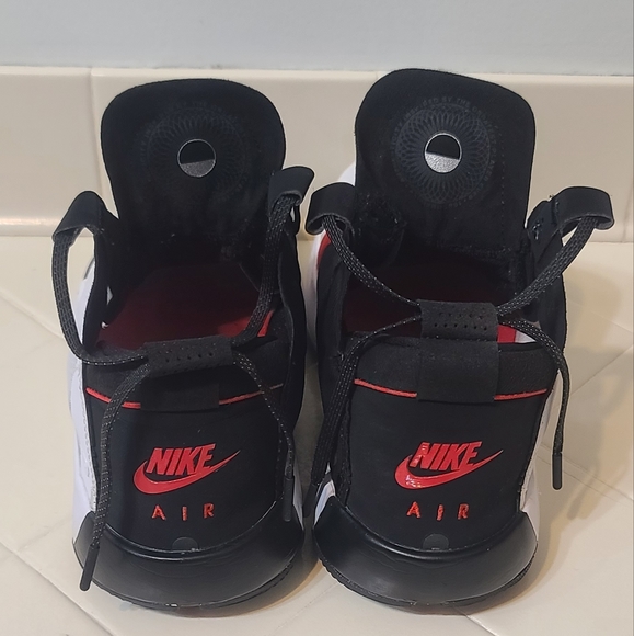 Air Jordan XXXIV 34 White University Red Black Chicago Men's Size 11 - Picture 9 of 11